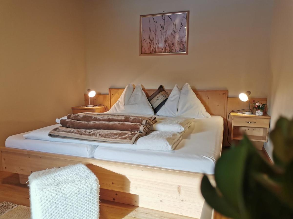 Pension & Ferienwohnung Sonnleiten Gnesau Bagian luar foto