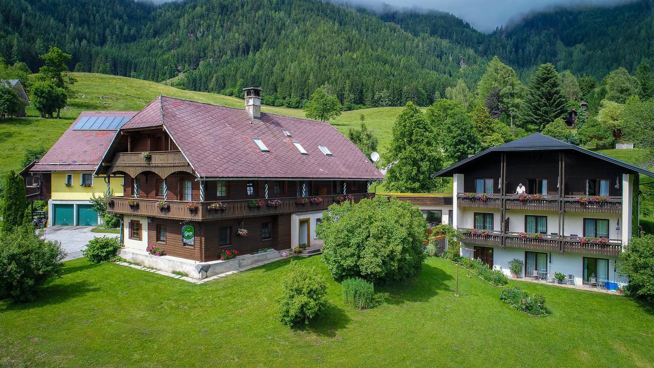Pension & Ferienwohnung Sonnleiten Gnesau Bagian luar foto